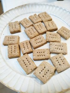 甘酒ビスケットの写真です。